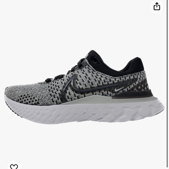 Nike Infinity React Flyknit 3 Black Grey Fog - Picture 9 of 9